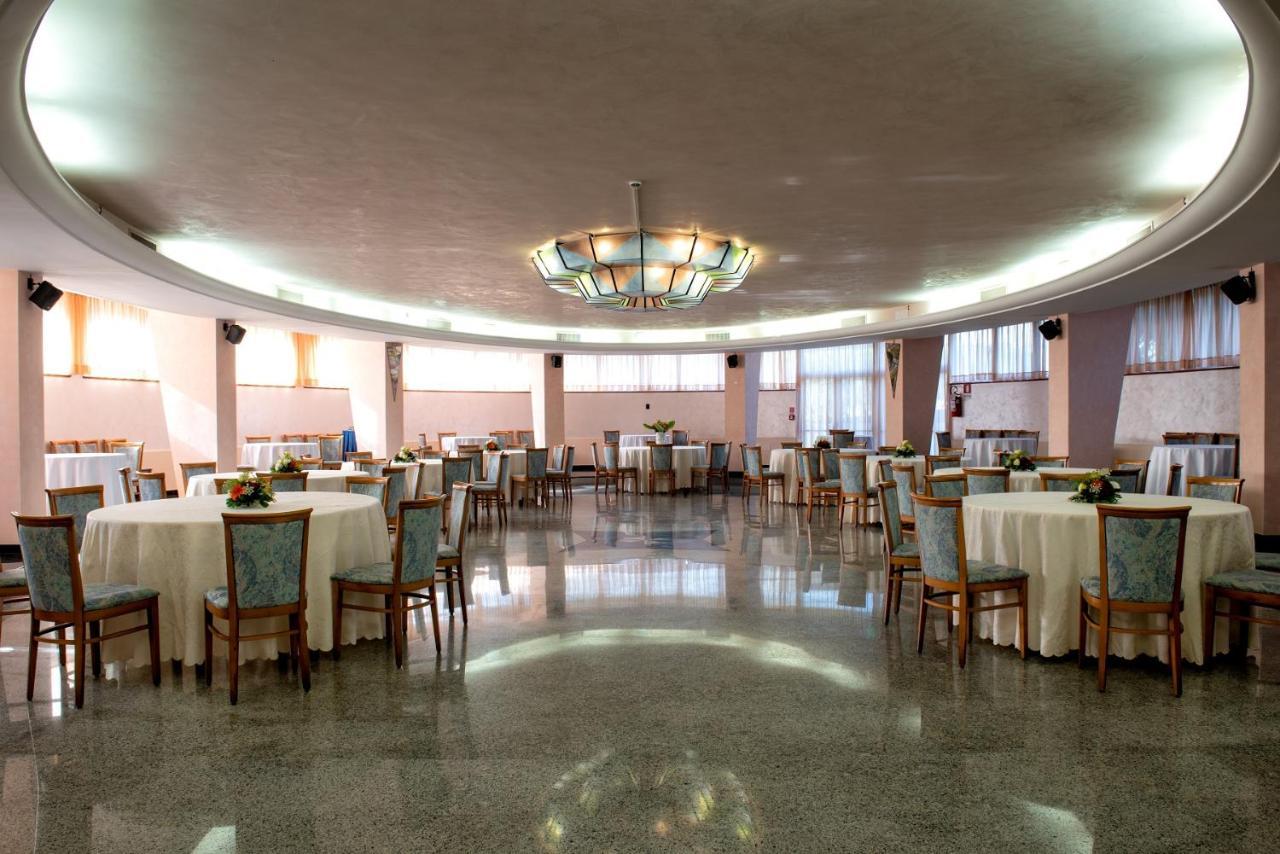 Hotel Le Tegnue Соттомарина Экстерьер фото